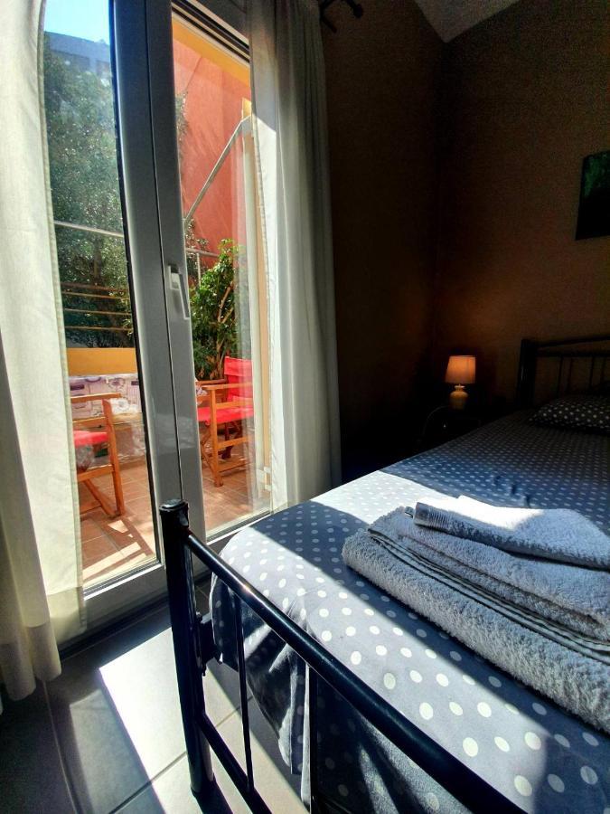 Ilias' Cosy And Relaxing Apartment Athen Exterior foto
